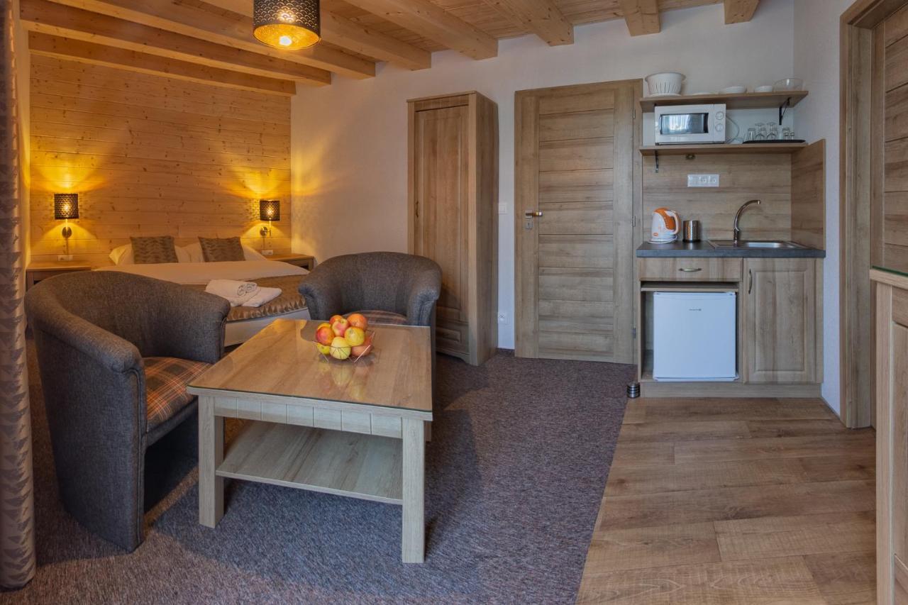 Apartmany A Studia Villa Flora Liptovská Sielnica المظهر الخارجي الصورة